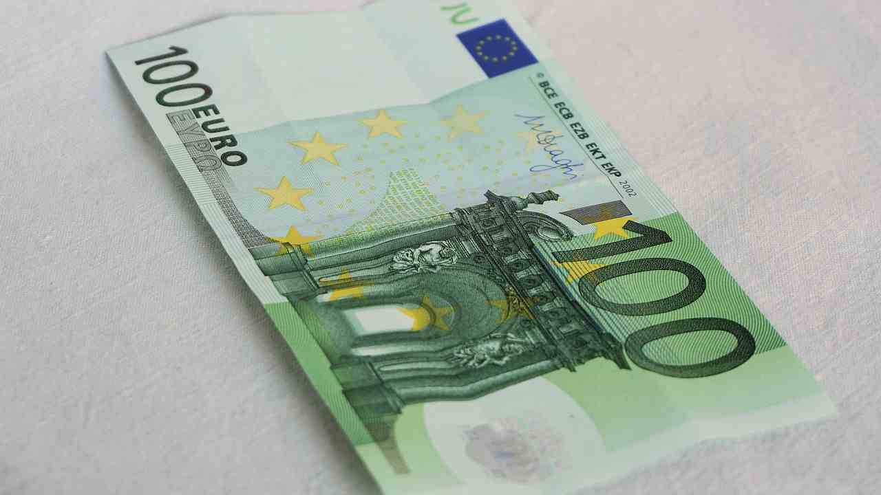  risparmiare 100 euro al mese