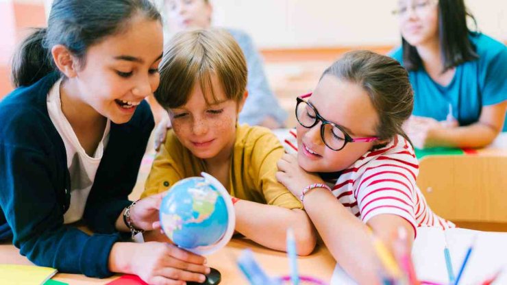 Bambini a scuola